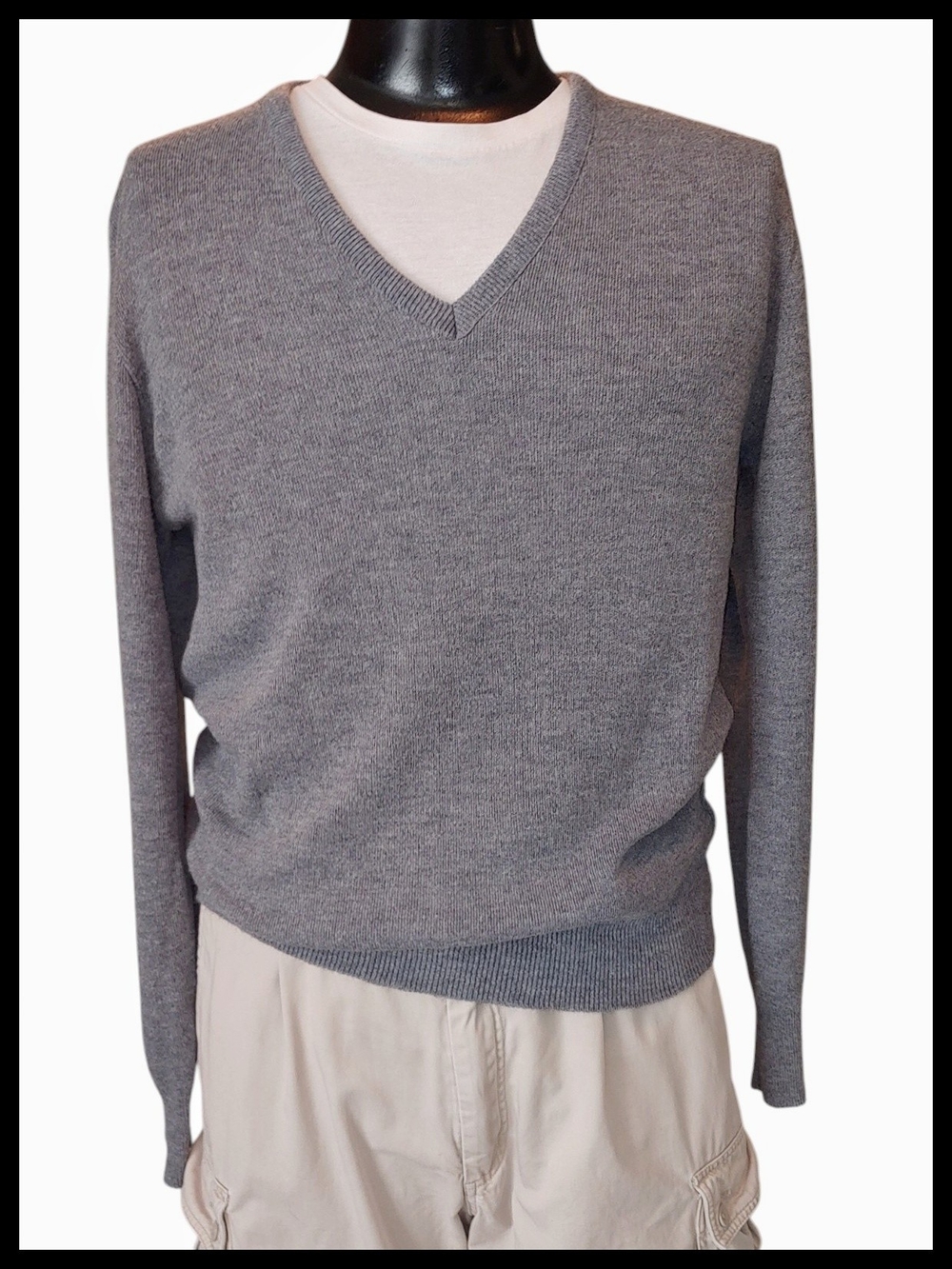 Vintage Puritan V-Neck Sweater in Gray
